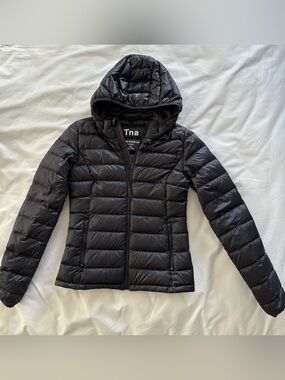 Aritzia TNA Packable Down Jacket XXS